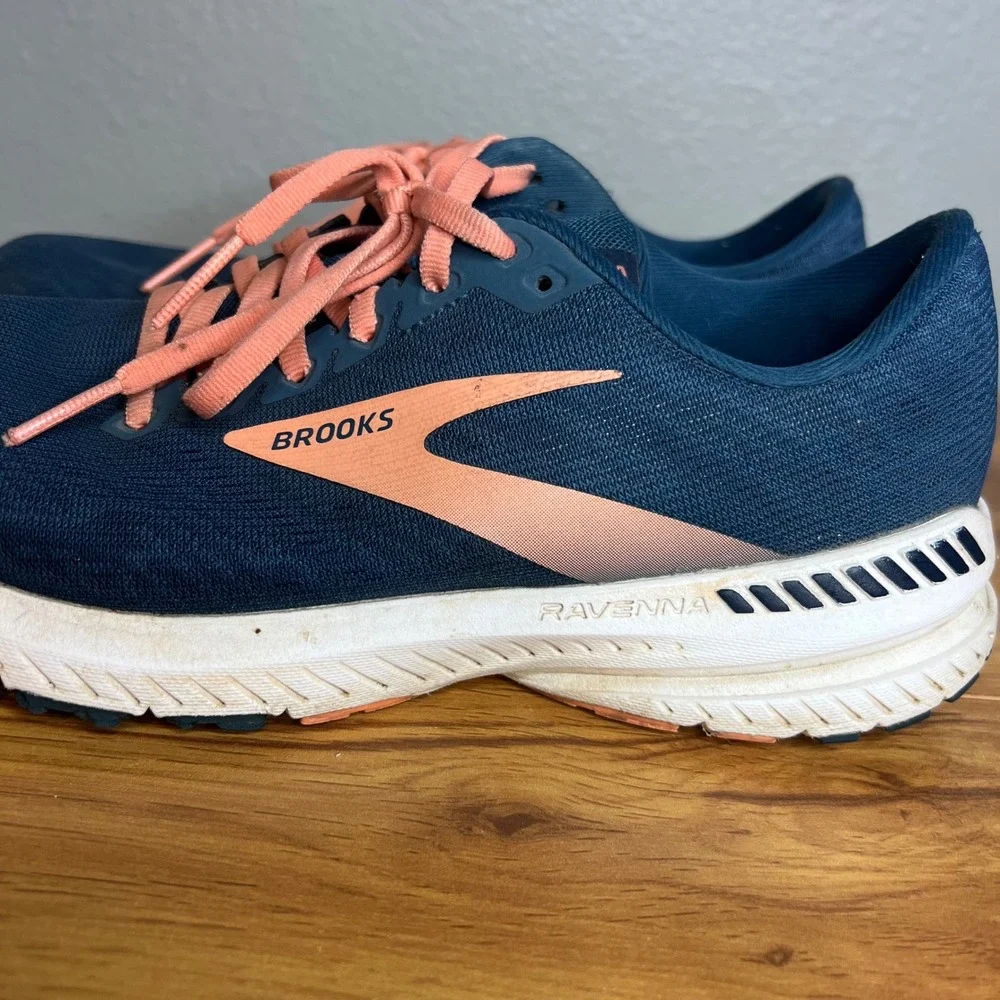 Brooks Ravenna 11 Running Shoes Womens Size 9 Blue Coral Sneakers 1203181B480 - Picture 3 of 10